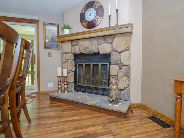 55840 Western Ave, Mattawan, MI 49071 - detailed view of wood finished floors and a fireplace