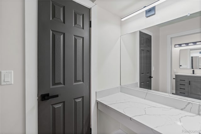 507 Charing Cross Dr, Grand Blanc, MI 48439 - bathroom with vanity