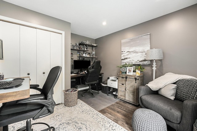 541 Maryland Ave NE Unit 39, Grand Rapids, MI 49503 - office area featuring wood finished floors and recessed lighting