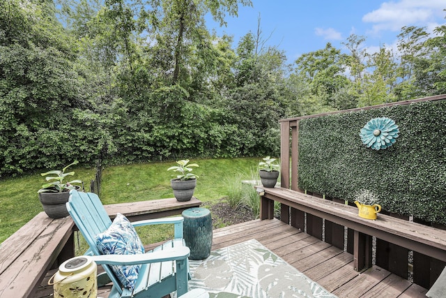 541 Maryland Ave NE Unit 39, Grand Rapids, MI 49503 - wooden terrace with a lawn