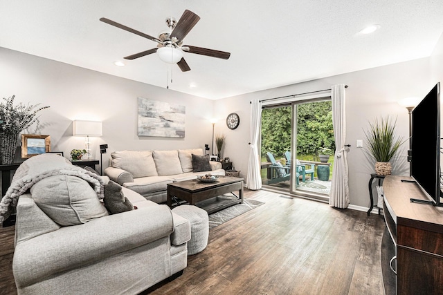 541 Maryland Ave NE Unit 39, Grand Rapids, MI 49503 - living area featuring wood finished floors, ceiling fan, and recessed lighting