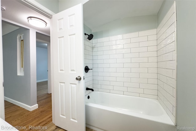 24251 Cloverlawn St, Oak Park, MI 48237 - bathroom with wood finished floors and shower / tub combination