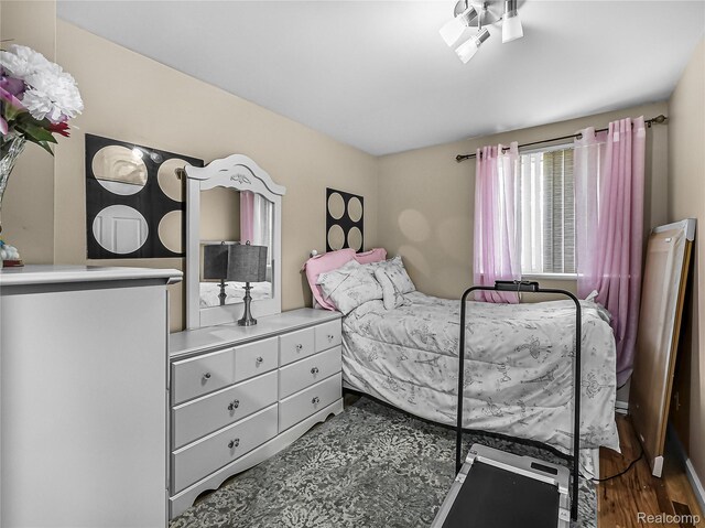 2071 Koper Dr, Sterling Heights, MI 48310 - photo 10