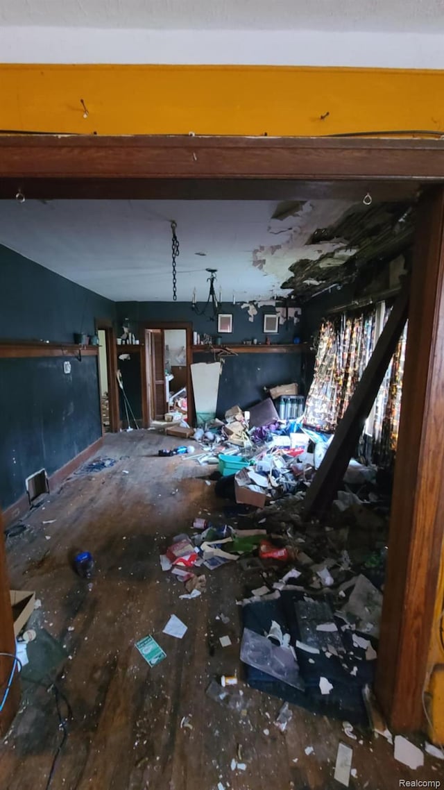 193 Division St, River Rouge, MI 48218 - view of miscellaneous room