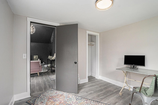 3515 Adams St, Kalamazoo, MI 49008 - bedroom featuring wood finished floors and baseboards