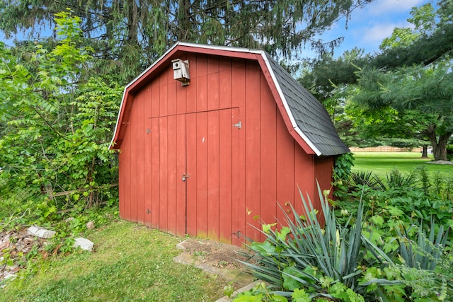 833 S Lansing St, Mason, MI 48854 - view of barn