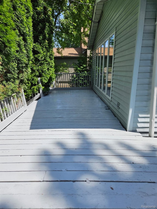 1614 Colorado St, Marysville, MI 48040 - view of wooden terrace