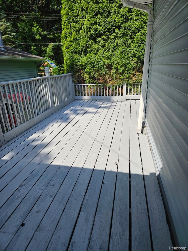1614 Colorado St, Marysville, MI 48040 - view of wooden terrace