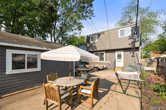 27728 Larchmont St, Saint Clair Shores, MI 48081 - view of patio / terrace with outdoor dining area