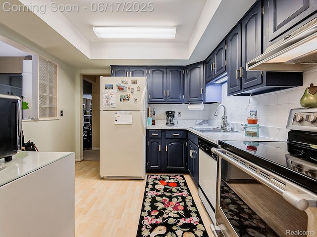 16820 Edloytom Way Unit 172, Clinton Township, MI 48038 - kitchen featuring freestanding refrigerator, stainless steel electric range oven, dishwashing machine, extractor fan, and light countertops