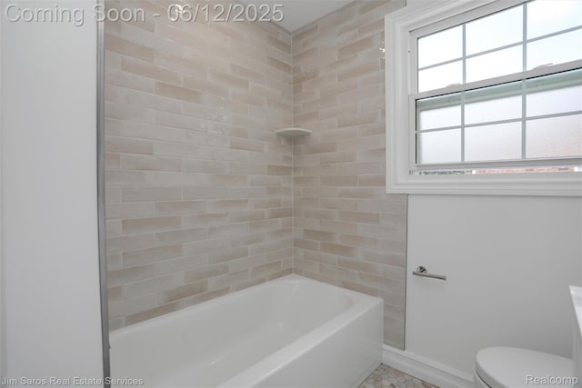 249 Ridgemont Rd, Grosse Pointe, MI 48236 - bathroom featuring toilet and washtub / shower combination