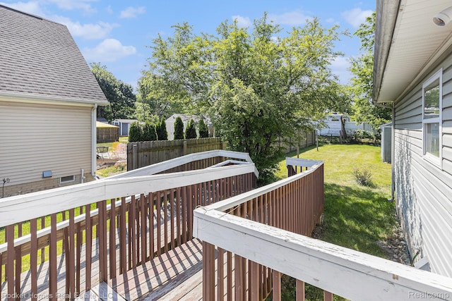 354 Ferry Ave, Pontiac, MI 48341 - view of wooden terrace