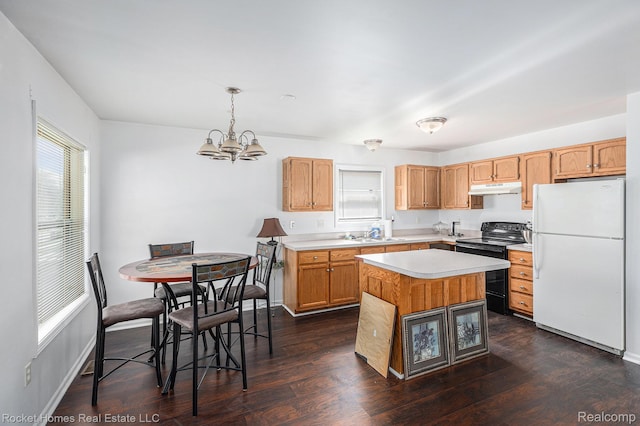 354 Ferry Ave, Pontiac, MI 48341 - kitchen with freestanding refrigerator, black / electric stove, under cabinet range hood, a chandelier, and light countertops