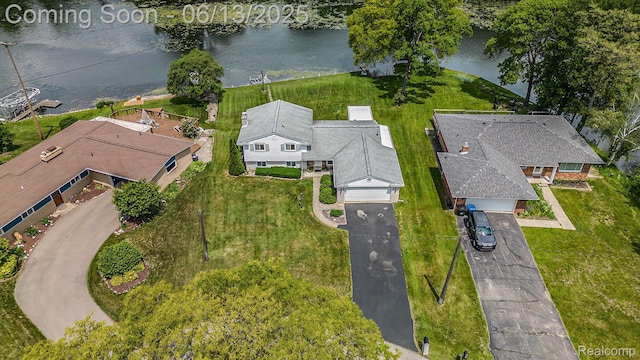 3255 School House Dr, Waterford, MI 48329 - aerial view of property's location with a nearby body of water