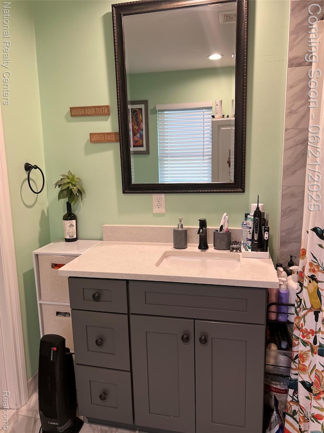 13203 Frazho Rd, Warren, MI 48089 - bathroom featuring vanity
