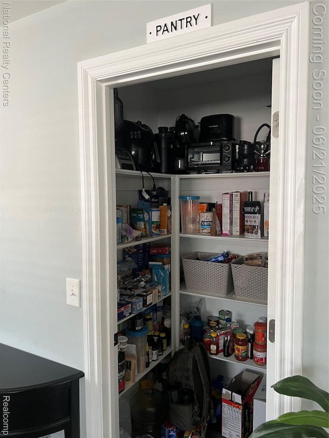 13203 Frazho Rd, Warren, MI 48089 - view of pantry