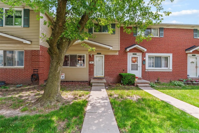 25704 Cambridge Ct, Roseville, MI 48066 - photo 1