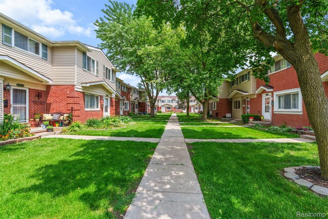 25704 Cambridge Ct, Roseville, MI 48066 - photo 4