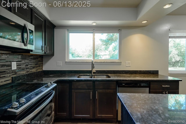 23735 W Newell Cir, Farmington Hills, MI 48336 - photo 13
