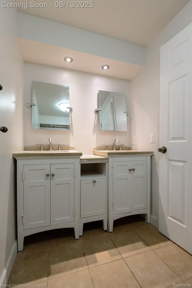 23735 W Newell Cir, Farmington Hills, MI 48336 - photo 24