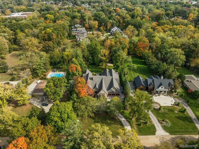 1330 Oxford Rd, Bloomfield Hills, MI 48304 - aerial overview of property's location with a heavily wooded area