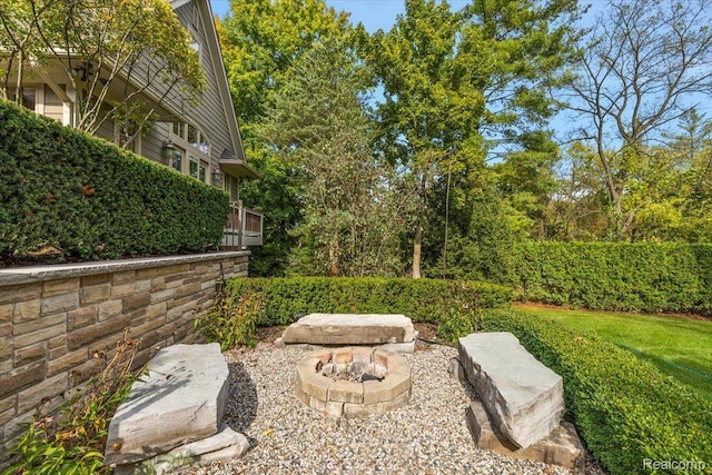 1330 Oxford Rd, Bloomfield Hills, MI 48304 - view of yard featuring a fire pit