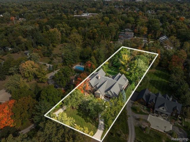 1330 Oxford Rd, Bloomfield Hills, MI 48304 - aerial view of property's location with a forest and property boundaries highlighted