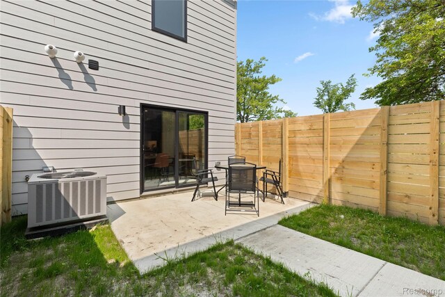 3417 Cochrane St, Detroit, MI 48208 - photo 7