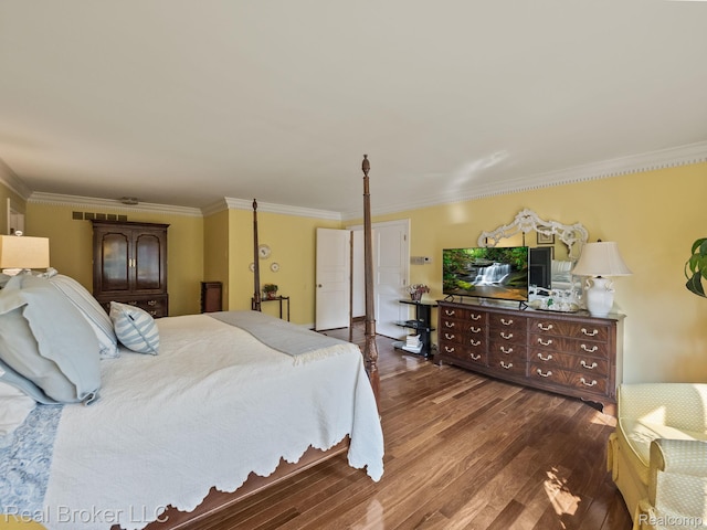 1299 Orchard Ridge Rd, Bloomfield Hills, MI 48304 - bedroom featuring wood finished floors and crown molding