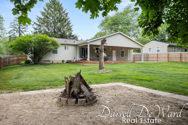 6662 Adaridge Dr SE, Ada, MI 49301 - back of property with a fenced backyard