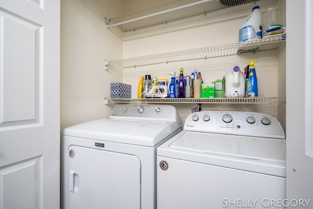 5151 Scotch Mist Dr, Saranac, MI 48881 - laundry room with washer and dryer