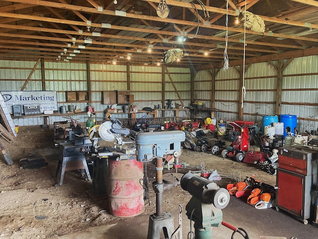 7560 W Washington Rd, Sumner, MI 48889 - garage with metal wall