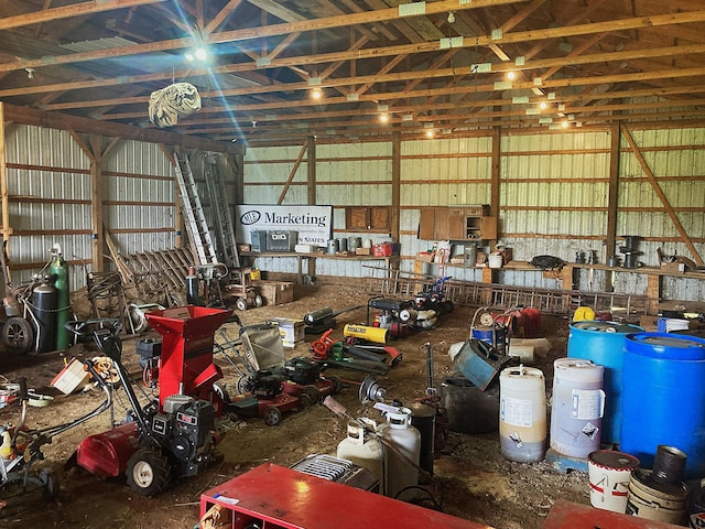 7560 W Washington Rd, Sumner, MI 48889 - view of garage