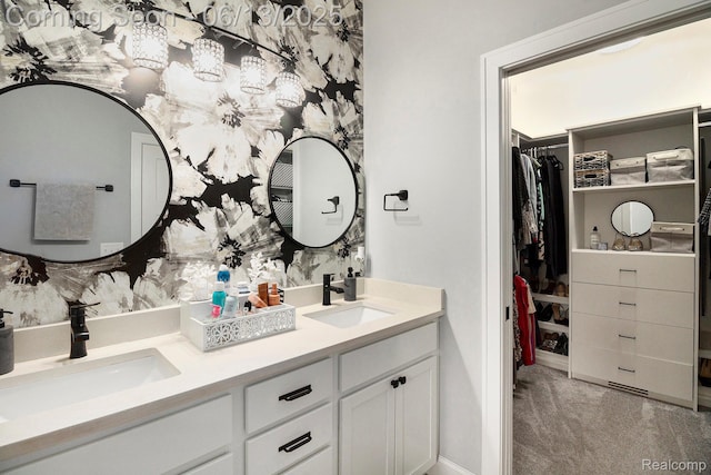5950 Mountain Top Dr, Brighton, MI 48116 - full bath with double vanity and a spacious closet