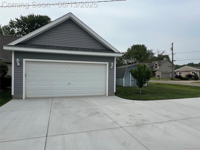 11124 Colony Rd, Pinckney, MI 48169 - garage with driveway