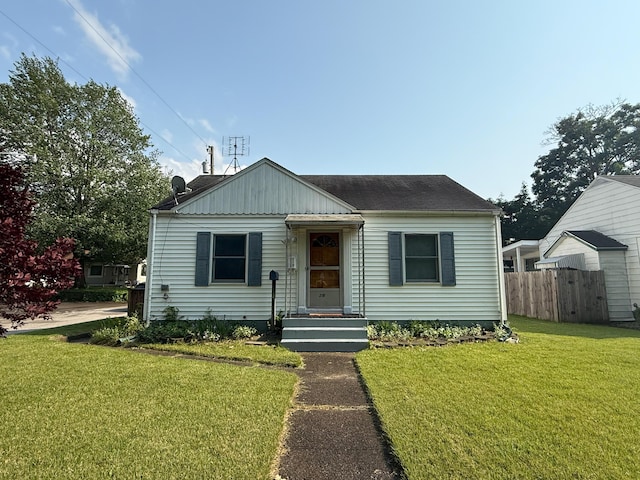 216 Bradley St, Dowagiac, MI 49047 - bungalow-style home with a shingled roof