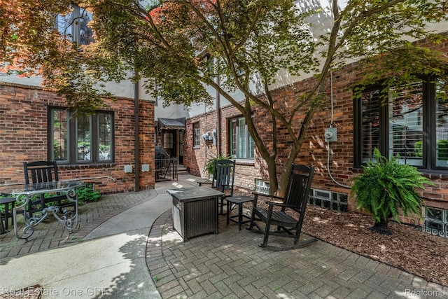 542 Cadieux Rd, Grosse Pointe, MI 48230 - view of patio