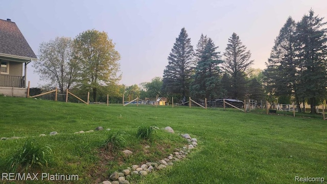 2025 W Rose Center Rd, Holly, MI 48442 - view of green lawn
