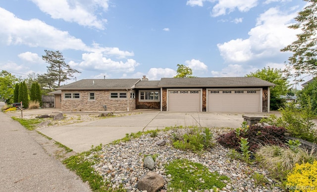 9634 Bonnie Briar St, White Lake, MI 48386 - photo 1