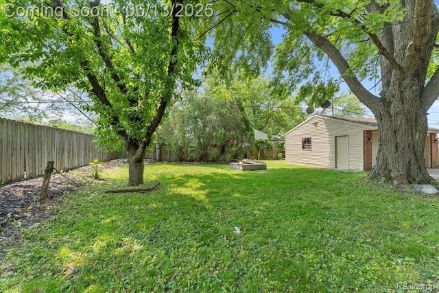 35245 Wick Rd, Romulus, MI 48174 - view of fenced backyard