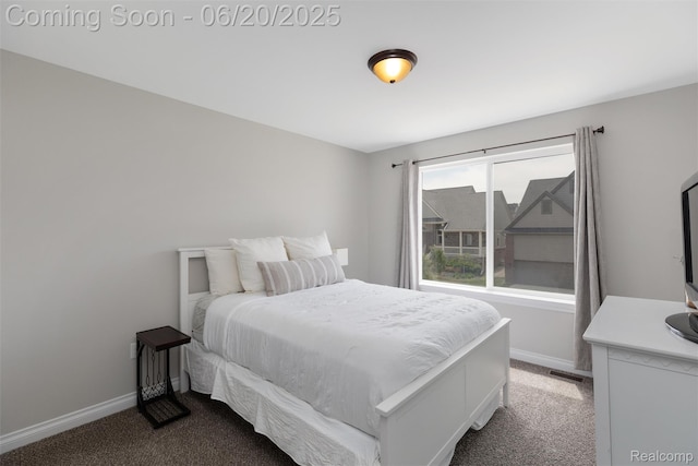 3923 Maple Ln, Auburn Hills, MI 48326 - carpeted bedroom featuring baseboards