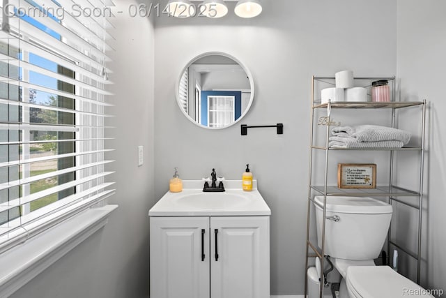 5031 Meadow Crest Cir, Holly, MI 48442 - bathroom featuring toilet and vanity
