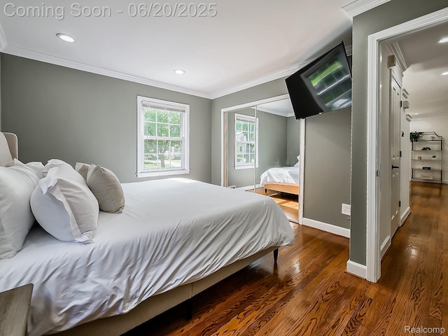 1036 Ferris Ave, Berkley, MI 48067 - bedroom featuring crown molding, wood finished floors, and recessed lighting