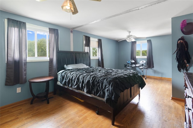 927 Piper Dr, Saginaw, MI 48604 - bedroom with wood finished floors and ceiling fan