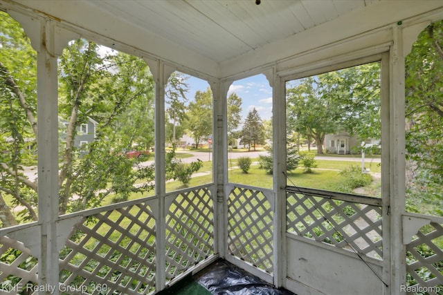 223 S Summit St, Webberville, MI 48892 - photo 4