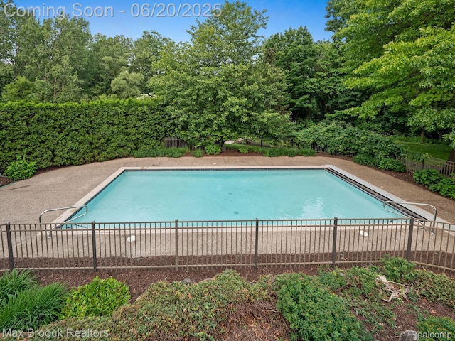 4331 Spruce Hill Ln, Birmingham, MI 48301 - view of swimming pool featuring a fenced backyard