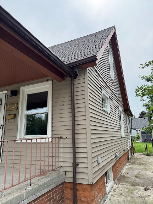 7821 Mead St, Dearborn, MI 48126 - view of property exterior featuring a shingled roof