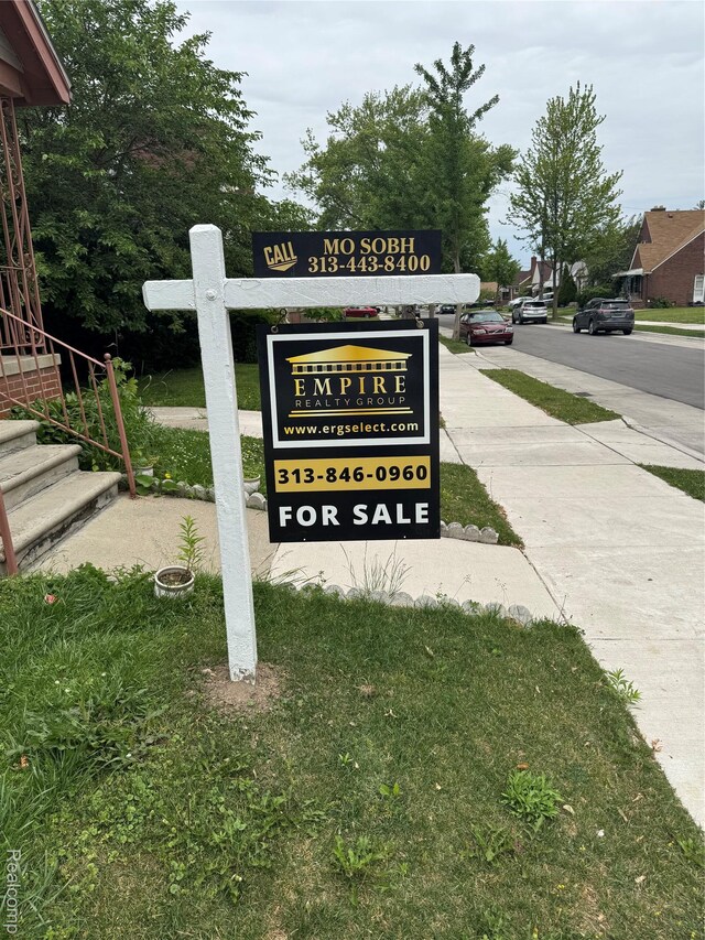 7821 Mead St, Dearborn, MI 48126 - exterior view