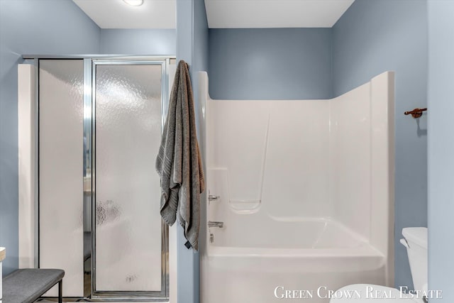 5173 Olsen Springs Ct Unit 13, Wyoming, MI 49509 - full bath with toilet and bathing tub / shower combination