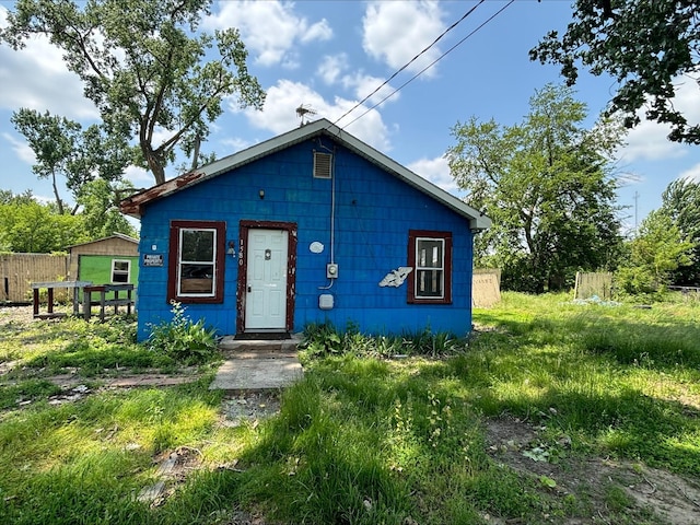 1580 Naomi Ave, Adrian, MI 49221 - photo 1